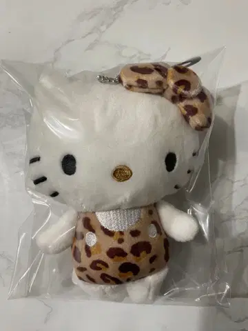 키티 레오파드 무늬 마스코트 키링