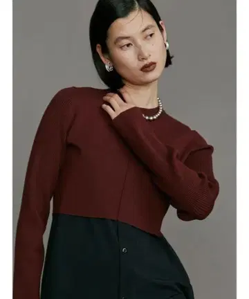 SHORT KT TOP / 숏 니트 탑