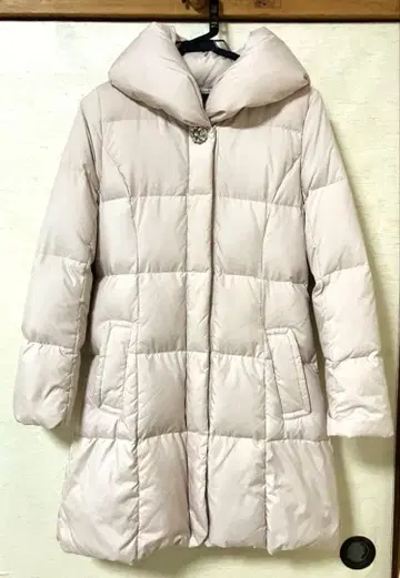 아푸와이저 리셰 롱 다운 코트 비쥬 버튼 베이지