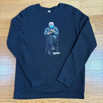 Royalapparel 즉완판템 Bernie Sanders 맨투맨