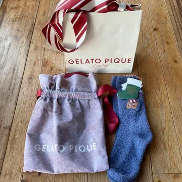 크리스마스 선물 GELATO PIQUE 기프트 백과 삭스 세트
