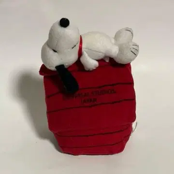 [ USJ ] 스누피 빨간색 강아지집 덜덜 봉제 인형