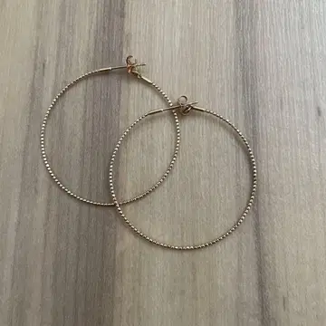 코코슈닉 골드 후프 귀걸이 10K