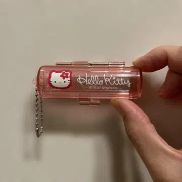 [ 헤이세이 레트로 ] Y2K 산리오 헬로키티 거울 포함 립 도장 케이스