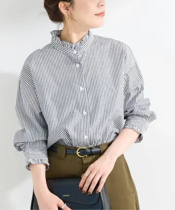 B.C STOCK 스탠드 프릴 블라우스