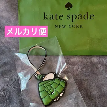*새상품* kate spade 피넛 퍼 키홀더 스누피