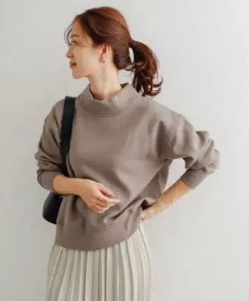 어반 리서치 도어스 속기모 보틀넥 풀오버