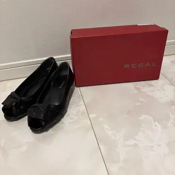 REGAL 블랙 오픈토 펌프스 23 펌프스