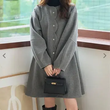 고베 레터스 다이버 소재 스캘럽 코트 그레이