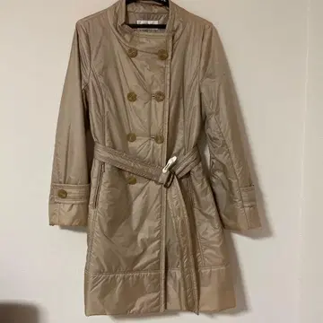 피노레 베이지 트렌치코트 다운 소재
