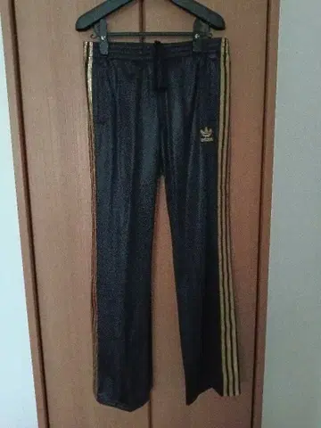 아디다스 트레포일 트랙 팬츠