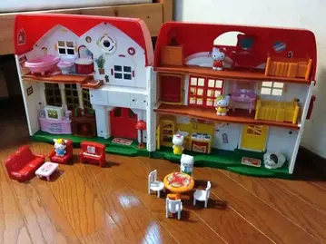헬로키티의 집에 오신 것을 환영합니다 인형의 집