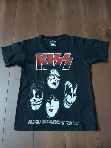 KISS 그래픽 프린트 T셔츠 S