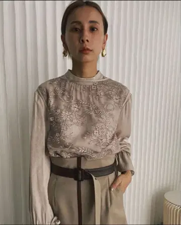 아메리빈티지 블라우스 베이지