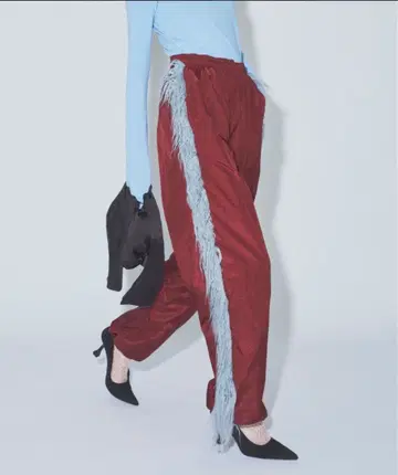 yae 인조 모피 라인 팬츠 36