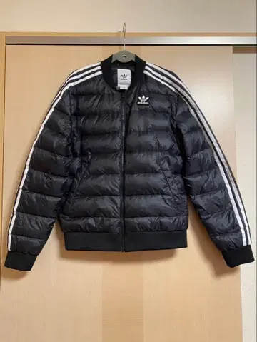 adidas 다운 자켓 여성용 XS 블랙 새상품급