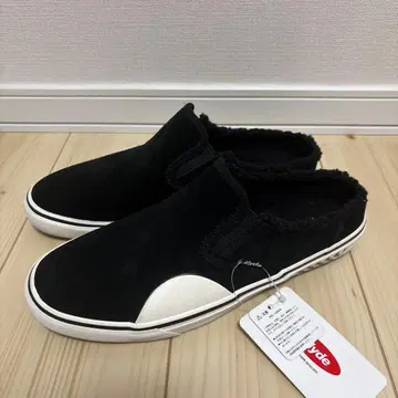 블랙 스웨이드 슬립온 26