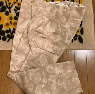 마크앤로나 카고 팬츠 골프웨어 카모플라쥬 스컬 카모플라주 베이지