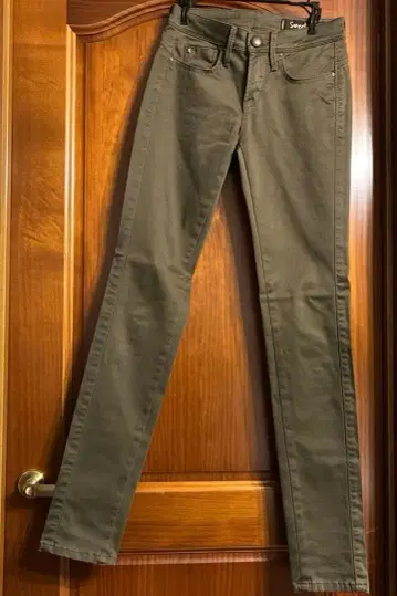 Sweet Camel 카키 스키니 팬츠