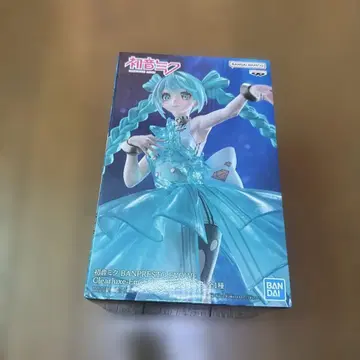 하츠네 미쿠 Clearise-EmeraldGpm 피규어