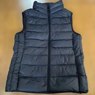 UNIQLO 울트라 라이트 다운 woman M 블랙