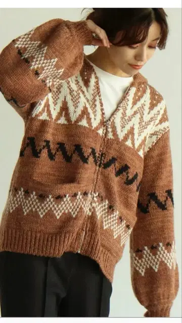 스콧 클럽 계열 Vin 카우친 니트 가디건 브라운[새상품급]