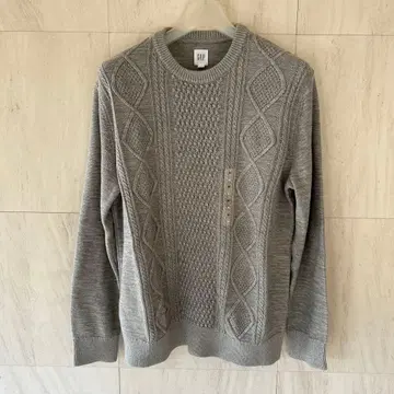 GAP 스웨터 미사용 새상품 사이즈 M