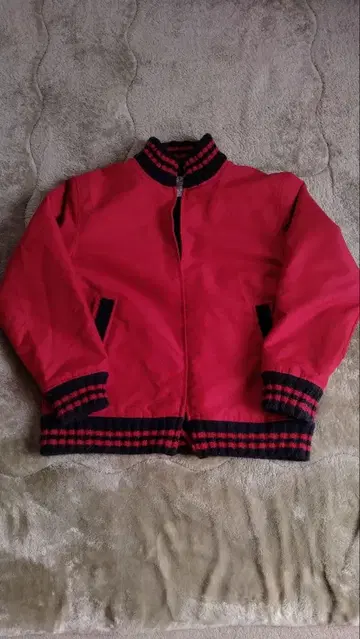 빨간색 나일론 자켓 스트라이프 리브 포함 L 중간 플리스