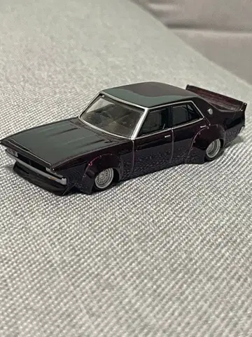 그라찬 컬렉션 샤크 노즈 켄메리 4도어 욘메리