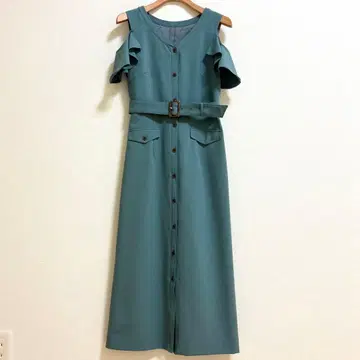 프로포션 바디 드레싱 오픈 숄더 타이트 원피스 S 사이즈