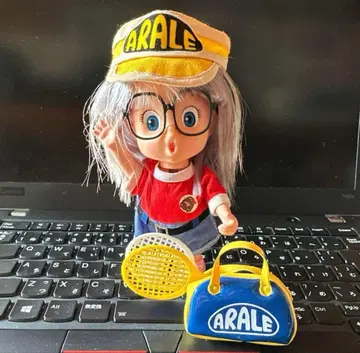 쇼와 레트로 Dr. 슬럼프 아라레짱 초합금