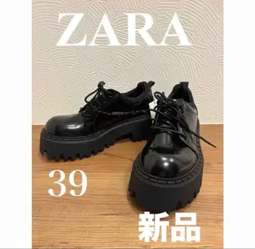 ZARA 트랙 밑창 포함 블로퍼 39 사이즈