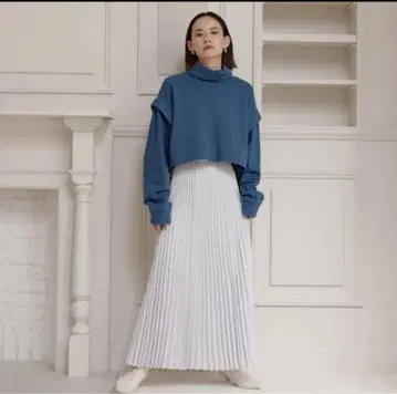 미사용 새상품 ESIO 에 하드 플리츠 스커트