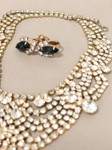 골드 목걸이와 귀찌 세트 빈티지 앤티크 고져스