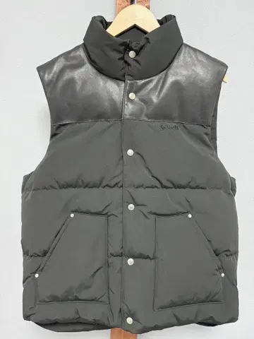 [ 미사용 ] Schott 다운 베스트