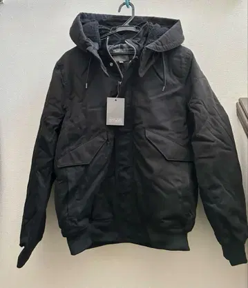 블랙 점퍼/블루종 후드 부착 (택 포함 새상품)