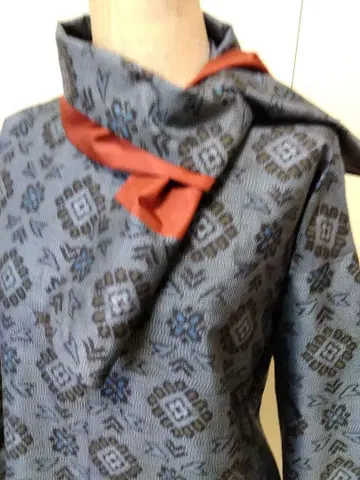 기모노 오시마 명주 리메이크 - * - 보트넥 튜닉 스톨로 어레인지