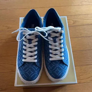 마이클코어스 로우컷 스니커즈 MICHAELKORS