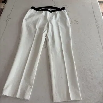 미카 코나카 봄/여름 화이트 팬츠 40