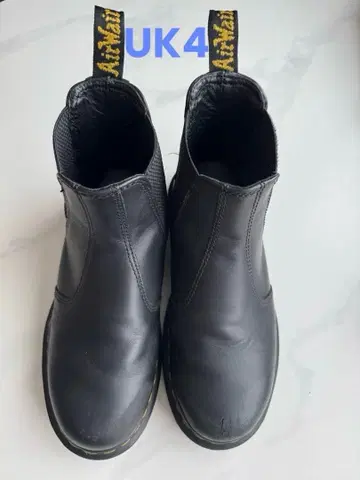 닥터마틴 2976 무광택 숏부츠