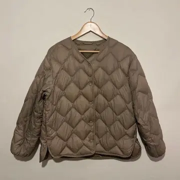 울트라 라이트 다운 UNIQLO 카키 퀼팅 다운 자켓