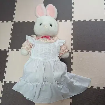 토끼 봉제 인형 대