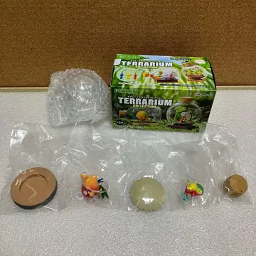 피크민 테라리움 컬렉션 싸우는