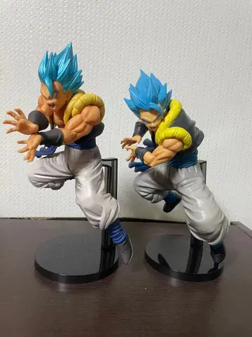 드래곤볼 피규어 2개 세트