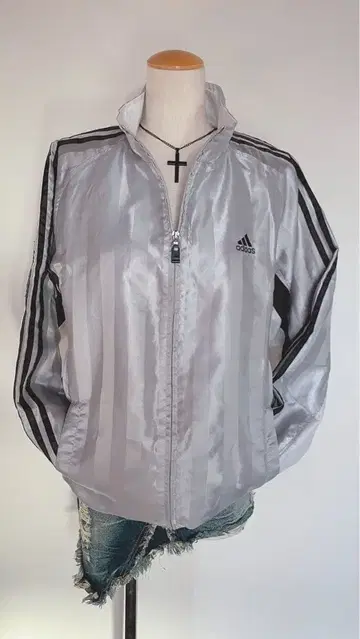 00's y2k 헤이세이 갸루 테크 메탈릭 아디다스 스포츠 MIX