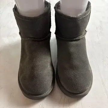Ukala 어그 부츠 숏 기장 그레이 24cm