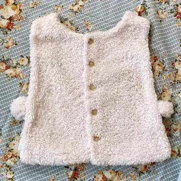 새상품급 SM2 전후 착용 퍼지 보아 베스트 아이보리