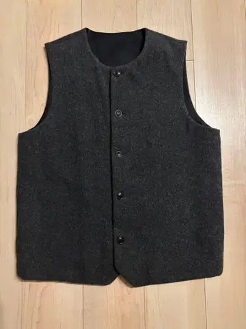 CONFFECT 다크 그레이 베스트 사이즈 4