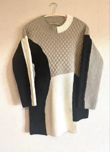 OSMOSIS 비대칭 니트 긴팔 그레이/아이보리/블랙