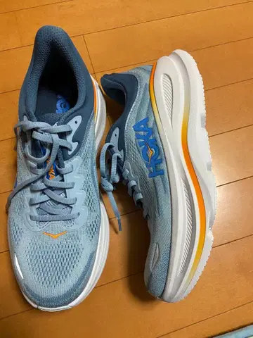 HOKA ONE ONE 본다이 9 러닝화 28.5cm